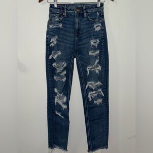 American Eagle Mom Jeans – Size US 0
